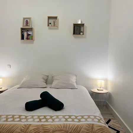 Cosy A Apartment